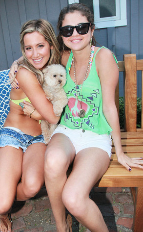 Ashley Tisdale, Selena Gomez Ashley Tisdale, Selena Gomez
